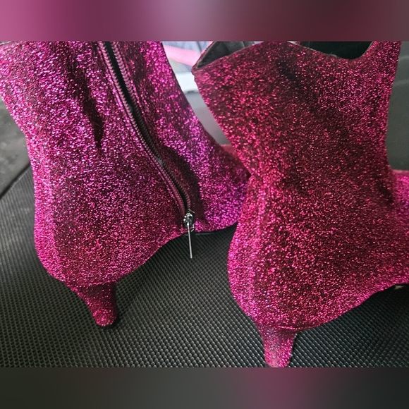 Pink/black shimmer metallic ankle booties NWOT Size 6.5 - Picture 8 of 12